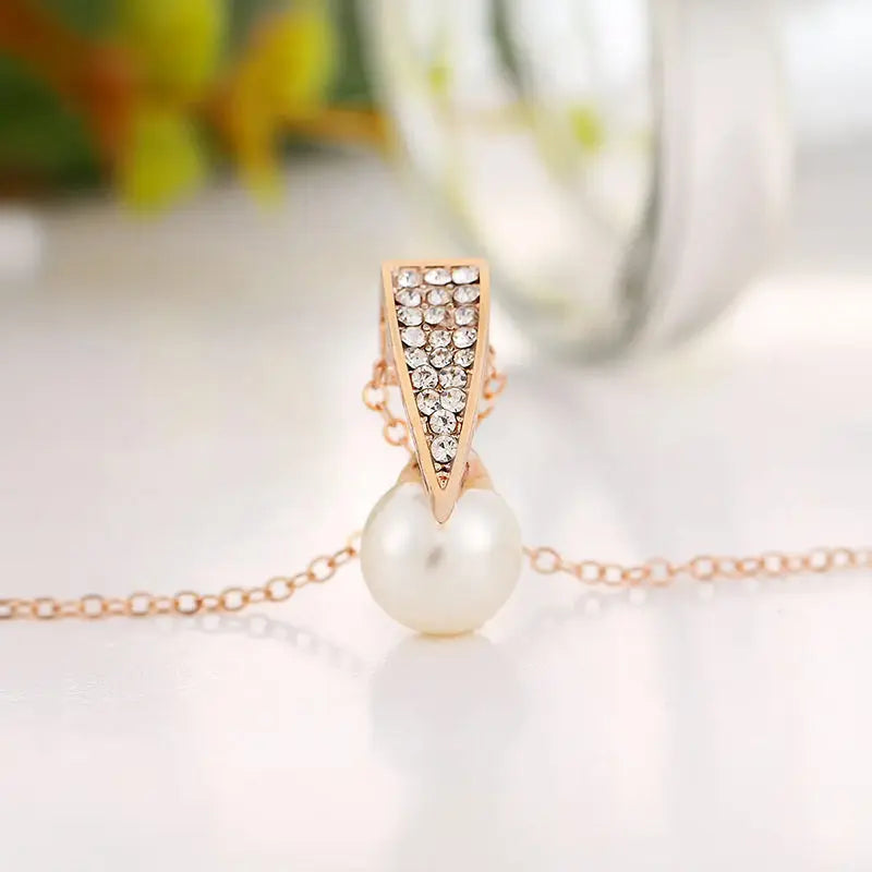 Shimmering Pearl Necklace & Earrings – Elegant Jewelry Set for Special Occasions - Gems Ritual