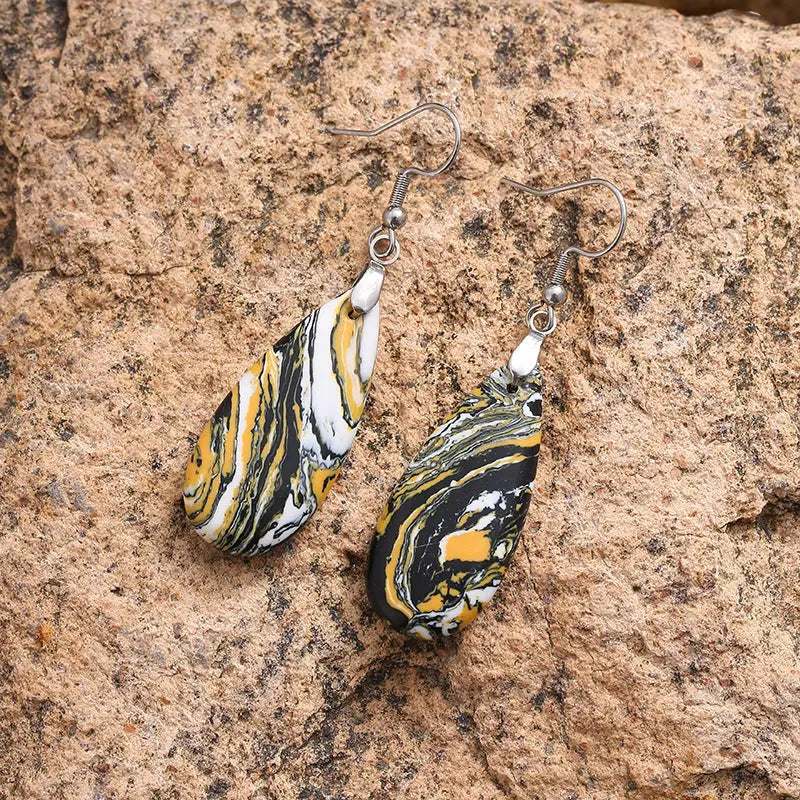Elegant Teardrop Earrings with Imperial Stone – Versatile Jewelry for Women - Gems Ritual