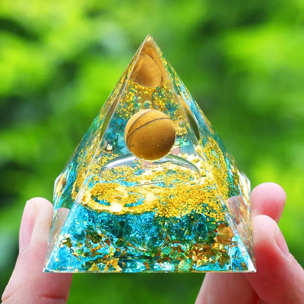 Meditation Orgonite Pyramid with Natural Crystals for Vibrational Healing Gems Ritual