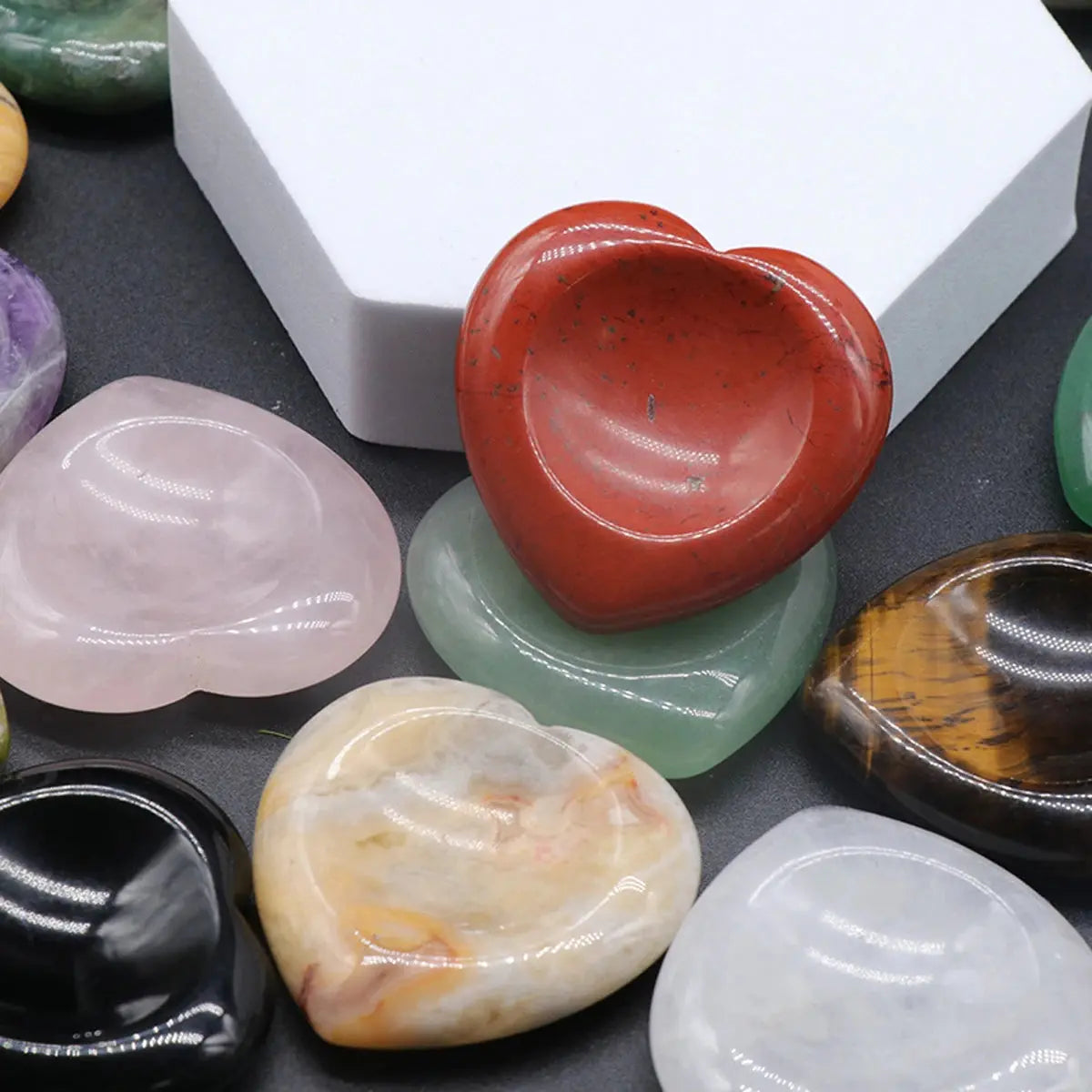 Natural Crystal Heart Stone – Pocket-Sized Energy Healing Gems Ritual