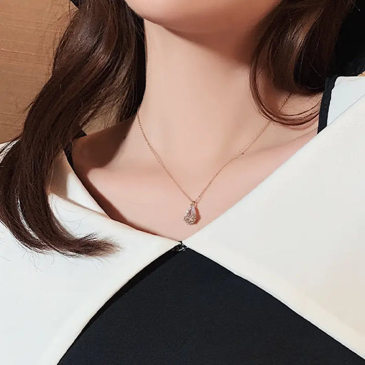 Diamond Water Drop Necklace – Elegant Teardrop Pendant for Women Gems Ritual