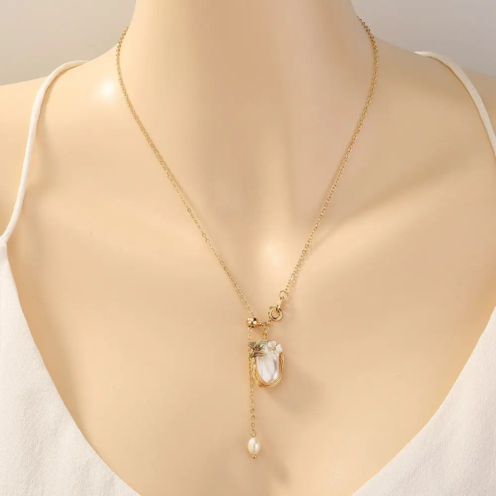 Vintage Zircon Necklace - Tree of Life Design Gems Ritual