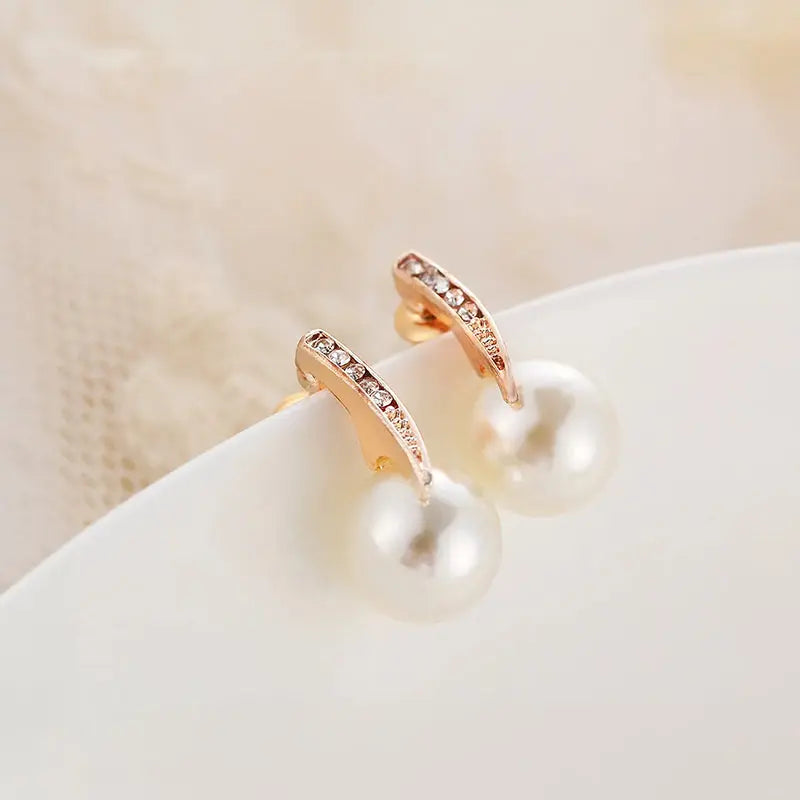 Shimmering Pearl Necklace & Earrings – Elegant Jewelry Set for Special Occasions - Gems Ritual
