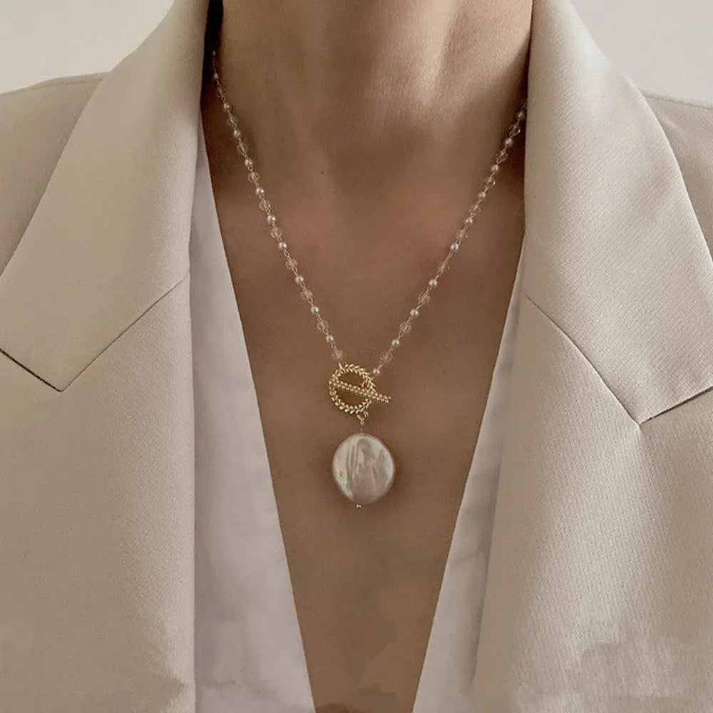 Graceful Pearl Necklace Infused with Aura Energy - Gems Ritual
