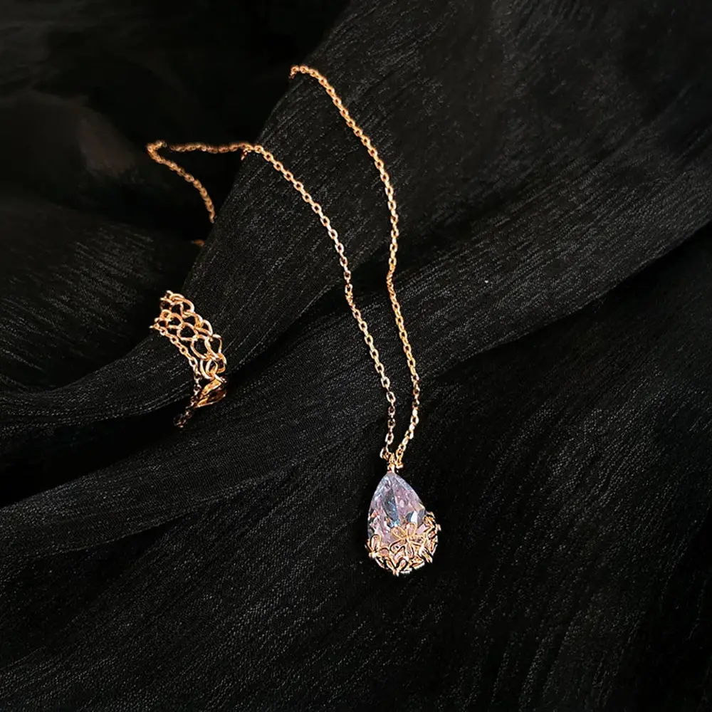 Diamond Water Drop Necklace – Elegant Teardrop Pendant for Women Gems Ritual