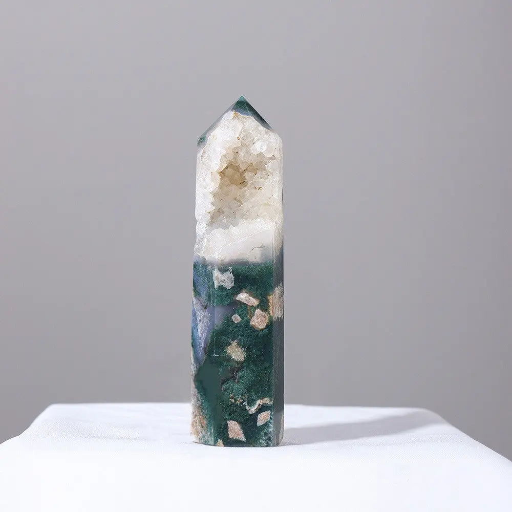 Green Agate Crystal Tower – Energy Harmonizing Home Decor Gems Ritual