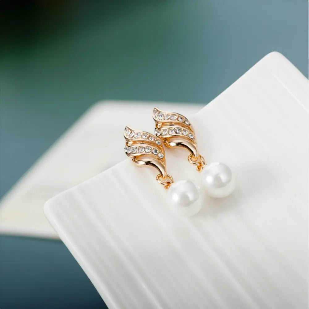 Sophisticated Pearl Jewelry Set for Festive and Everyday Charm - Gems Ritual