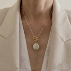 Graceful Pearl Necklace Infused with Aura Energy - Gems Ritual