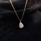 Diamond Water Drop Necklace – Elegant Teardrop Pendant for Women Gems Ritual